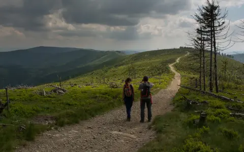 Skrzyczne szlak zielony czy niebieski - który wybór jest lepszy?