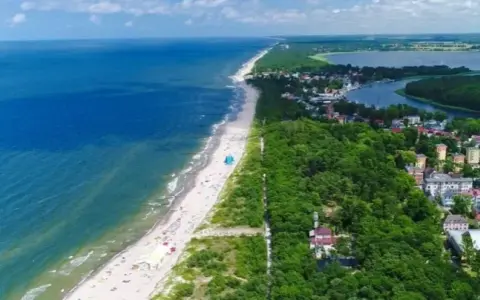 Ile za nocleg nad morzem? Ceny, porady i najlepsze oferty
